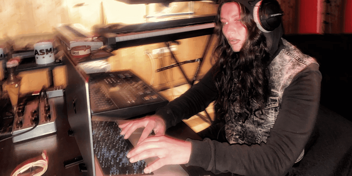 web-Beatrix Weapons.png