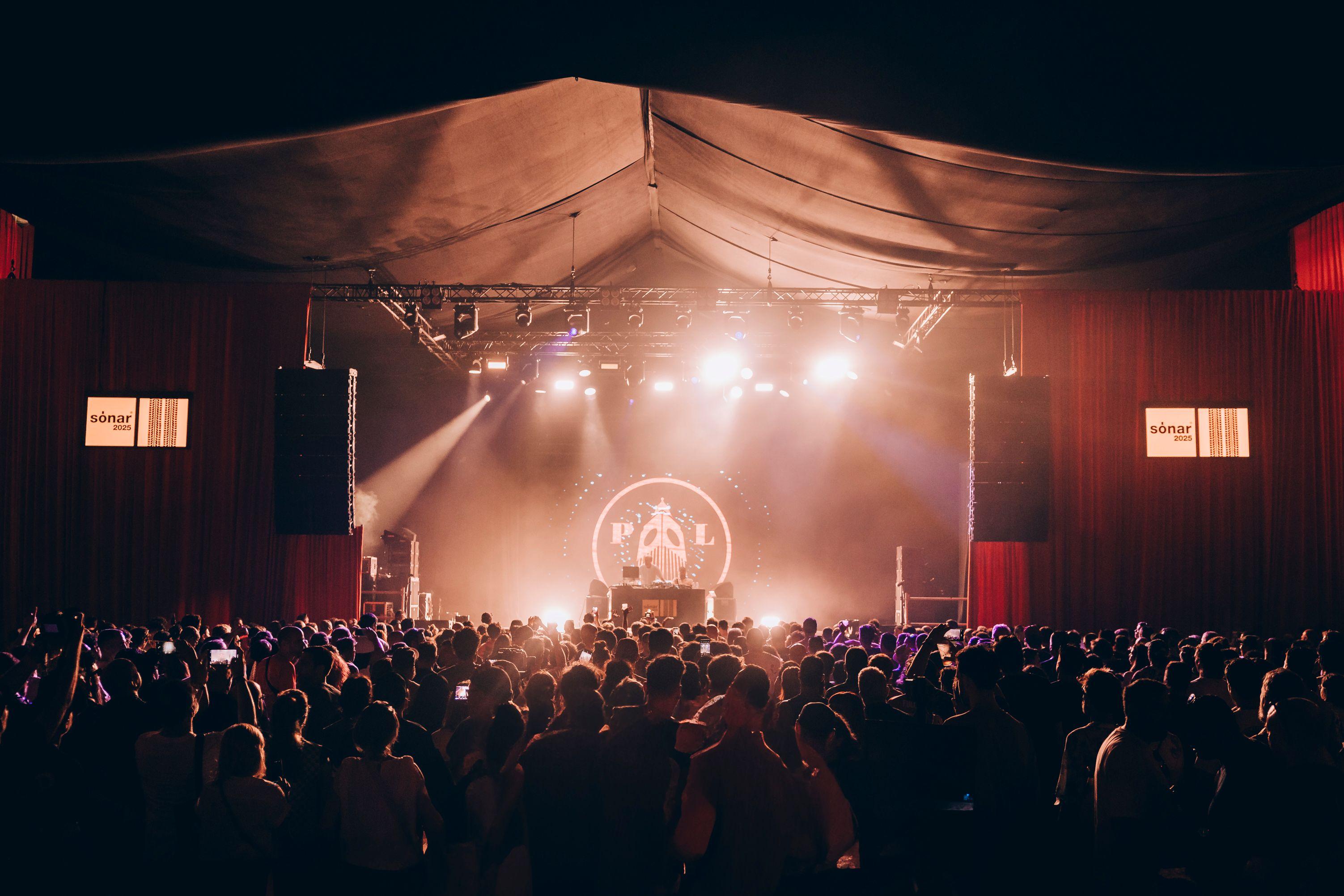 SONARHALL_PARANOID LONDON_NereaColl_20250614_R525448.JPG